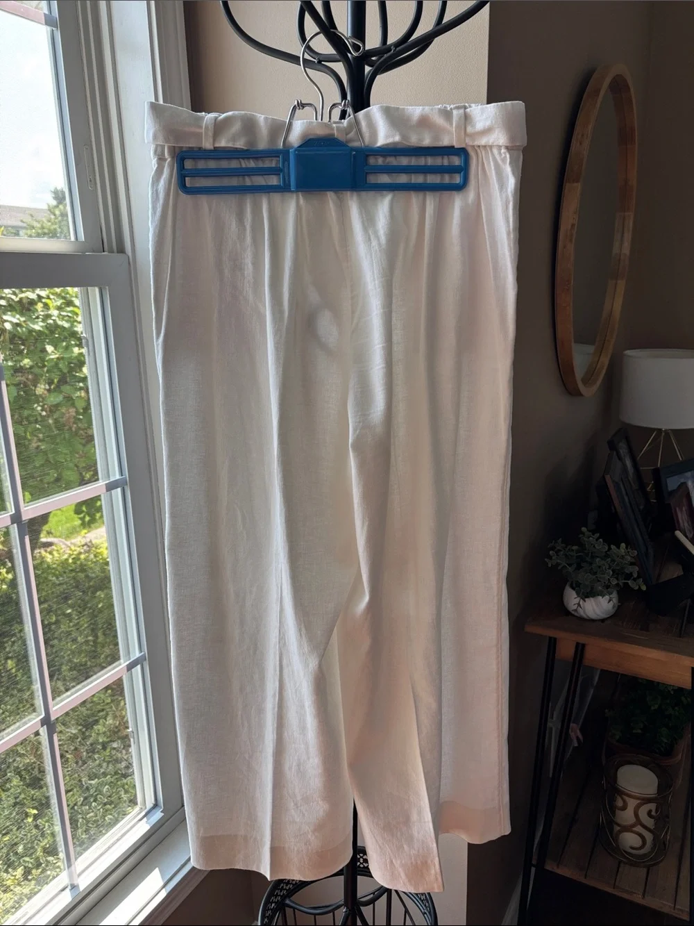 Banana Republic White Linen-Blend Wide Leg Capris
